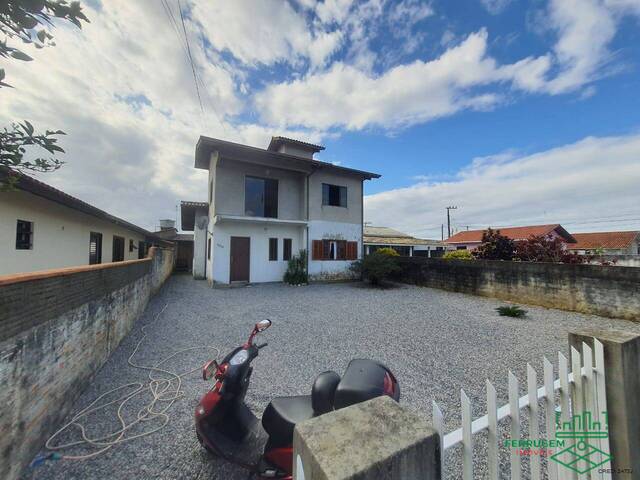 #284 - Casa para Venda em Paulo Lopes - SC