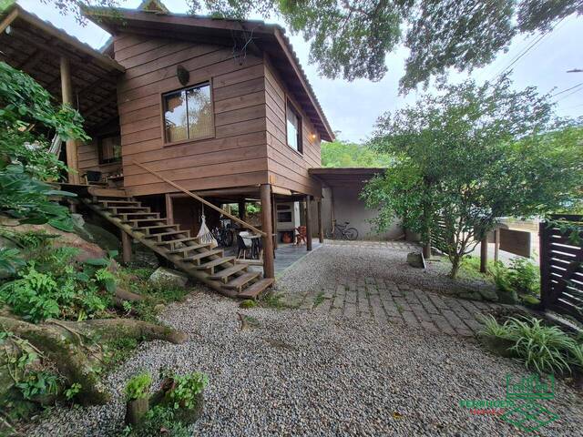 #777 - Casa para Venda em Garopaba - SC