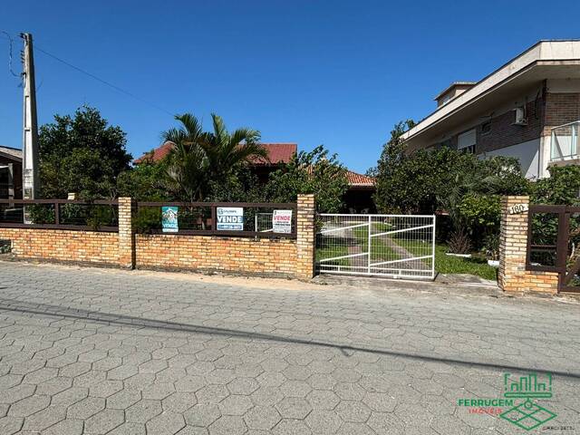 #377 - Casa para Venda em Garopaba - SC