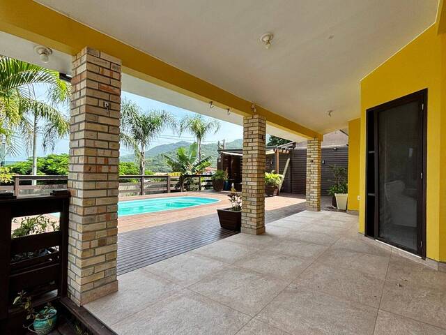 #379 - Casa para Venda em Garopaba - SC