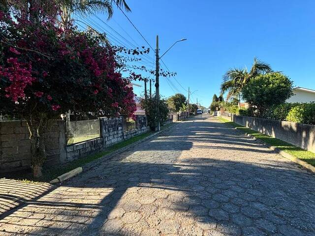 #499 - Casa para Locação em Garopaba - SC
