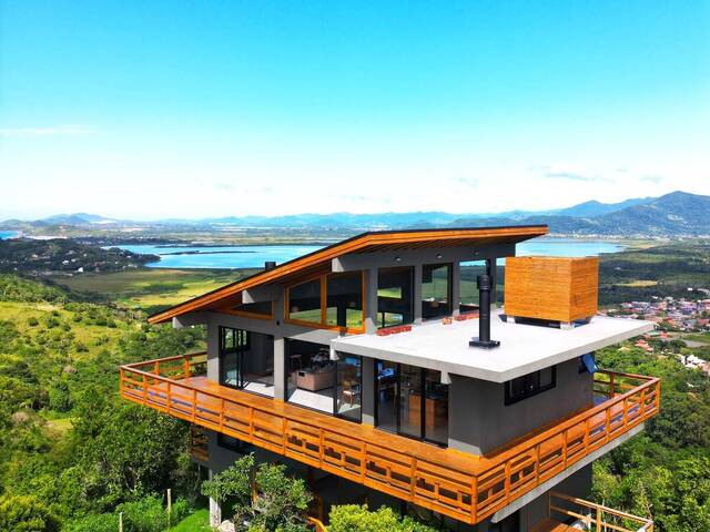 #395 - Casa para Venda em Garopaba - SC
