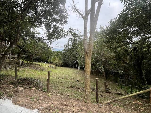 #424 - Terreno para Venda em Garopaba - SC